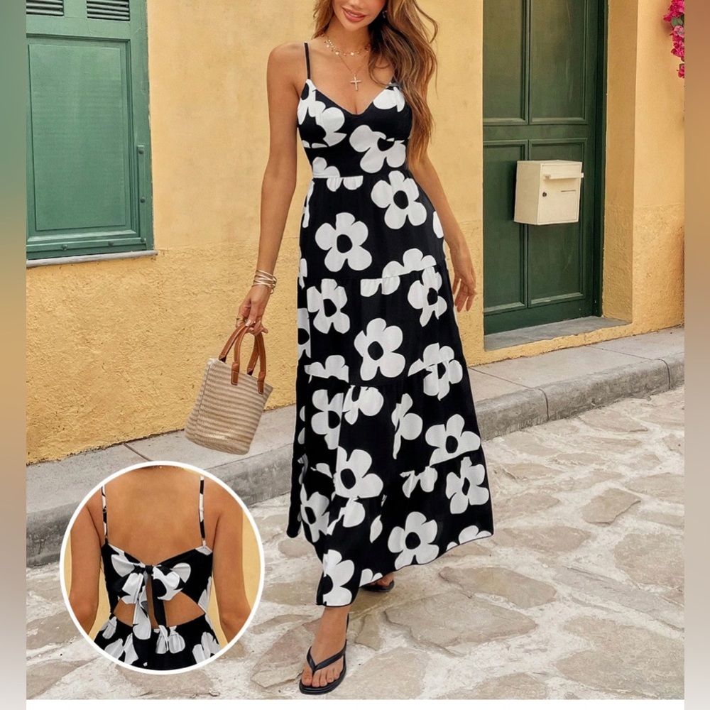 LAST ONE 🔥 Large Floral Dress Maxi Black/White